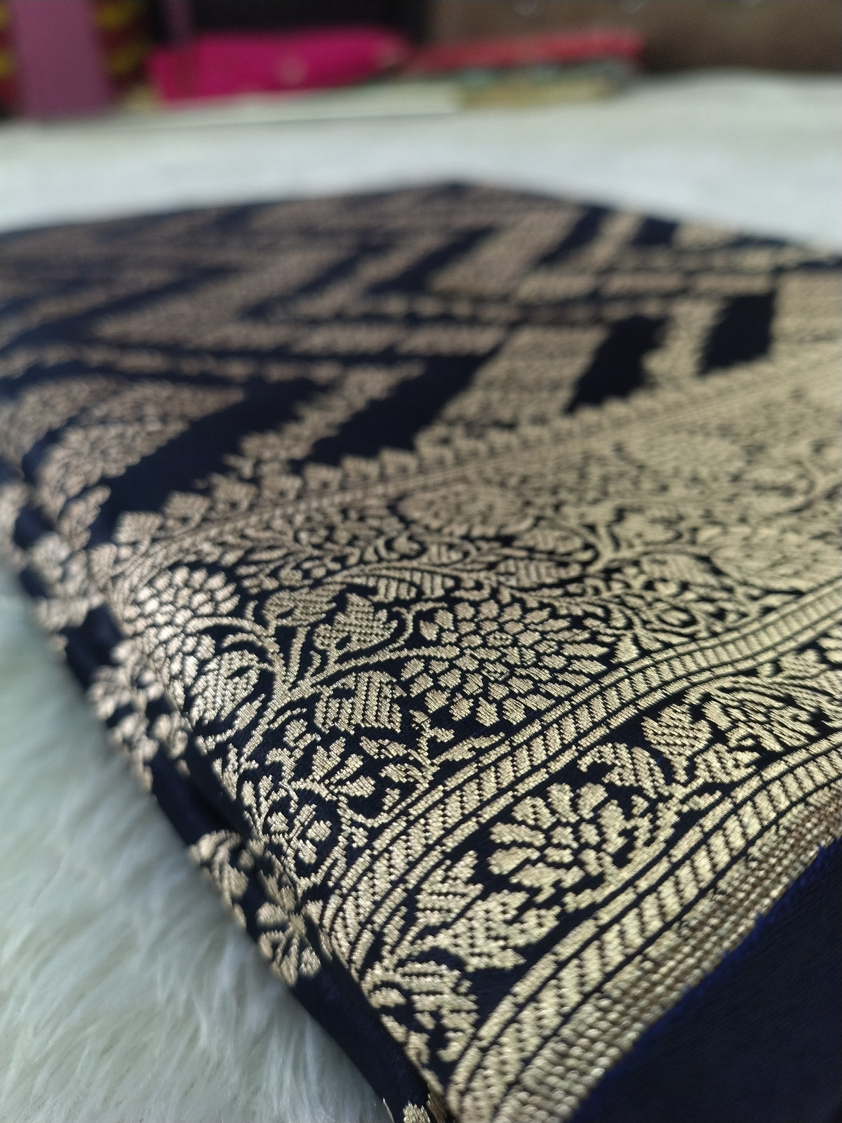 Royal Navy Blue Banarasi Mashru Silk Saree with Rich Zari Weaving WBMS51