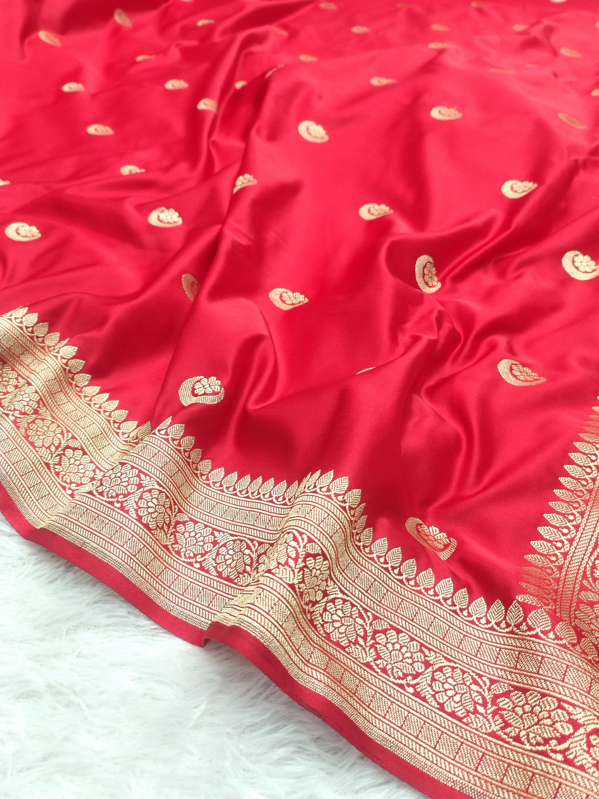 Royal Red Banarasi Mashru Silk Saree with Traditional Golden Zari Border WBMS62