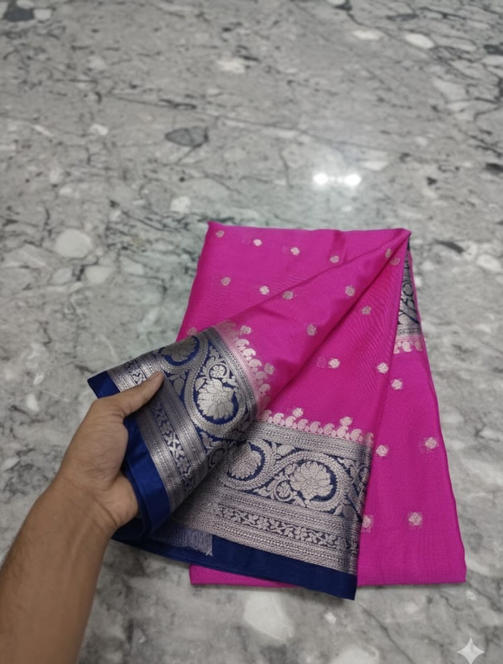 Elegant Pink & Navy Blue Warm Silk Saree with Intricate Water Zari Butti WSN90