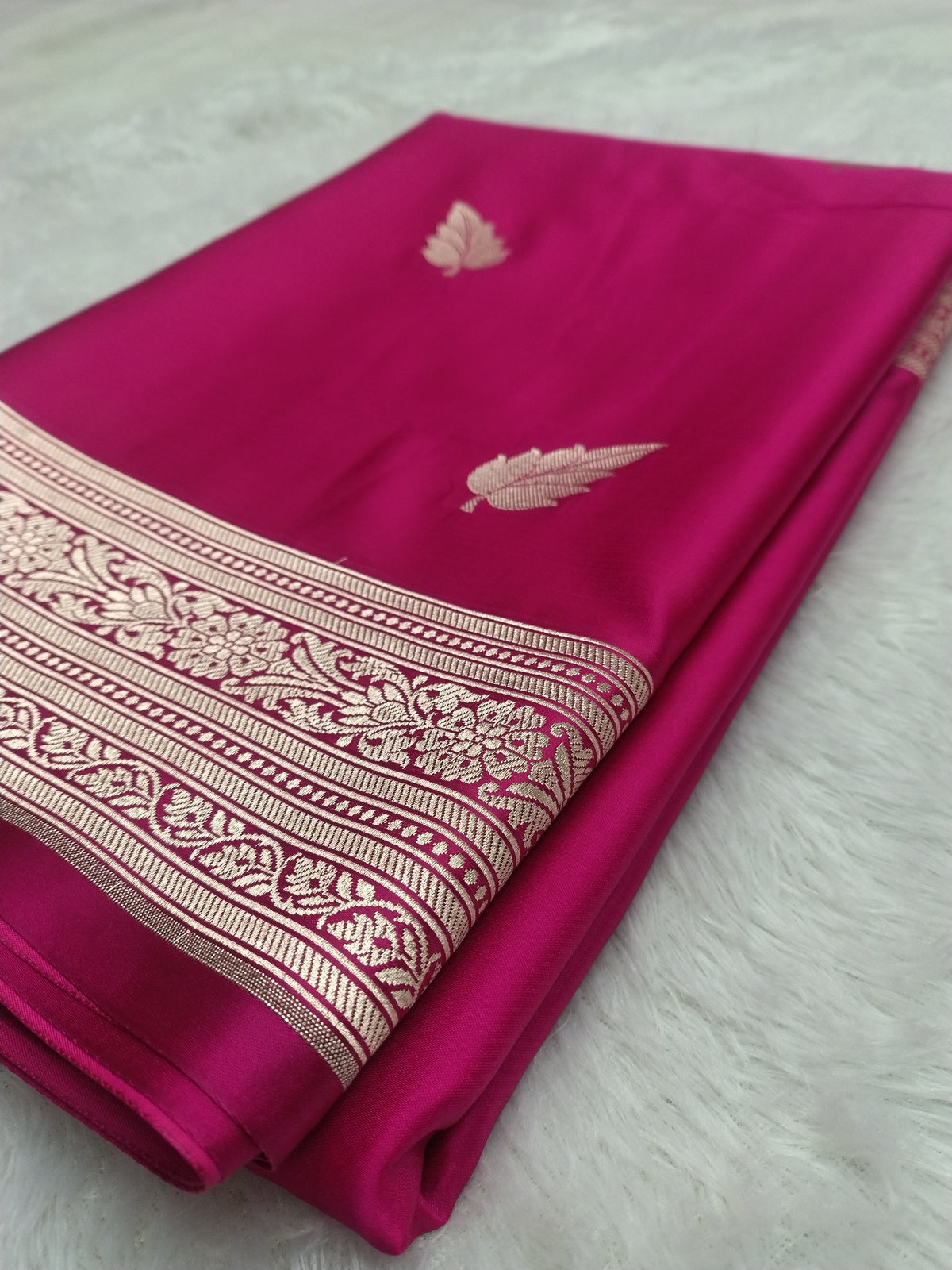 Exquisite Rani Pink Banarasi Mashru Silk Saree with Gold Zari Border WBMS70