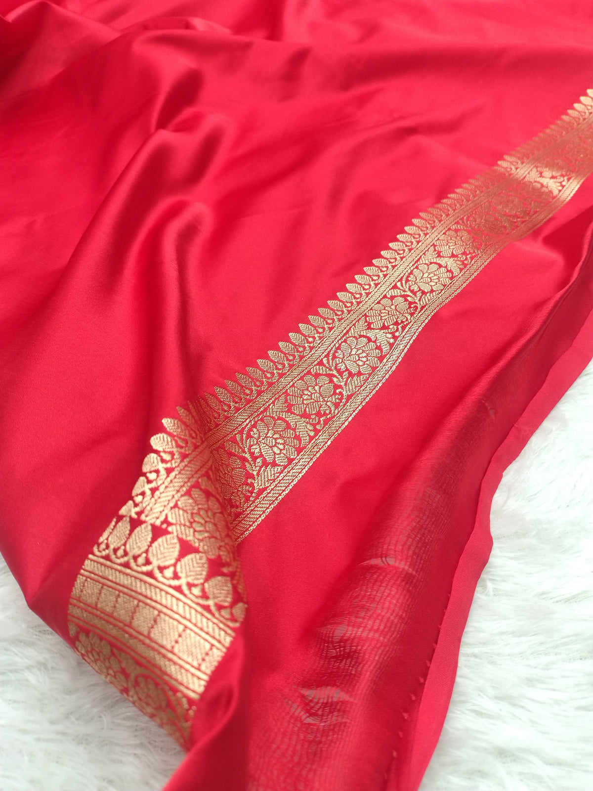 Royal Red Banarasi Mashru Silk Saree with Traditional Golden Zari Border WBMS62