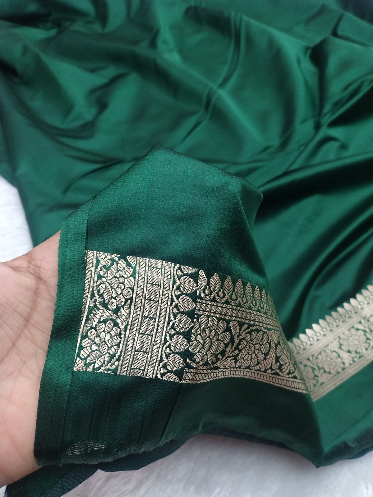 Emerald Green Banarasi Mashru Silk Saree with Gold Zari Woven Border & Pallu WBMS61