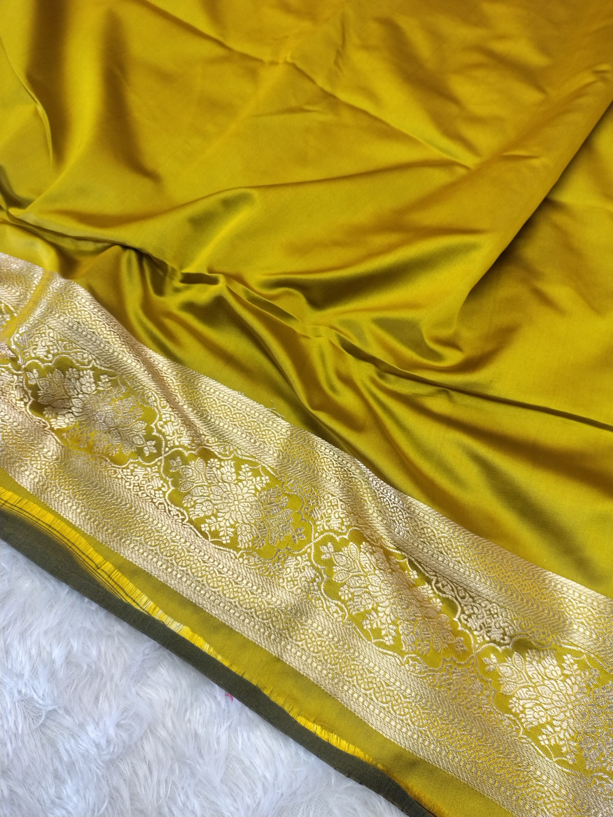 Royal Mustard Lime Banarasi Mashru Silk Saree with Gold Zari Weave & Contrast Rani Border WBMS41