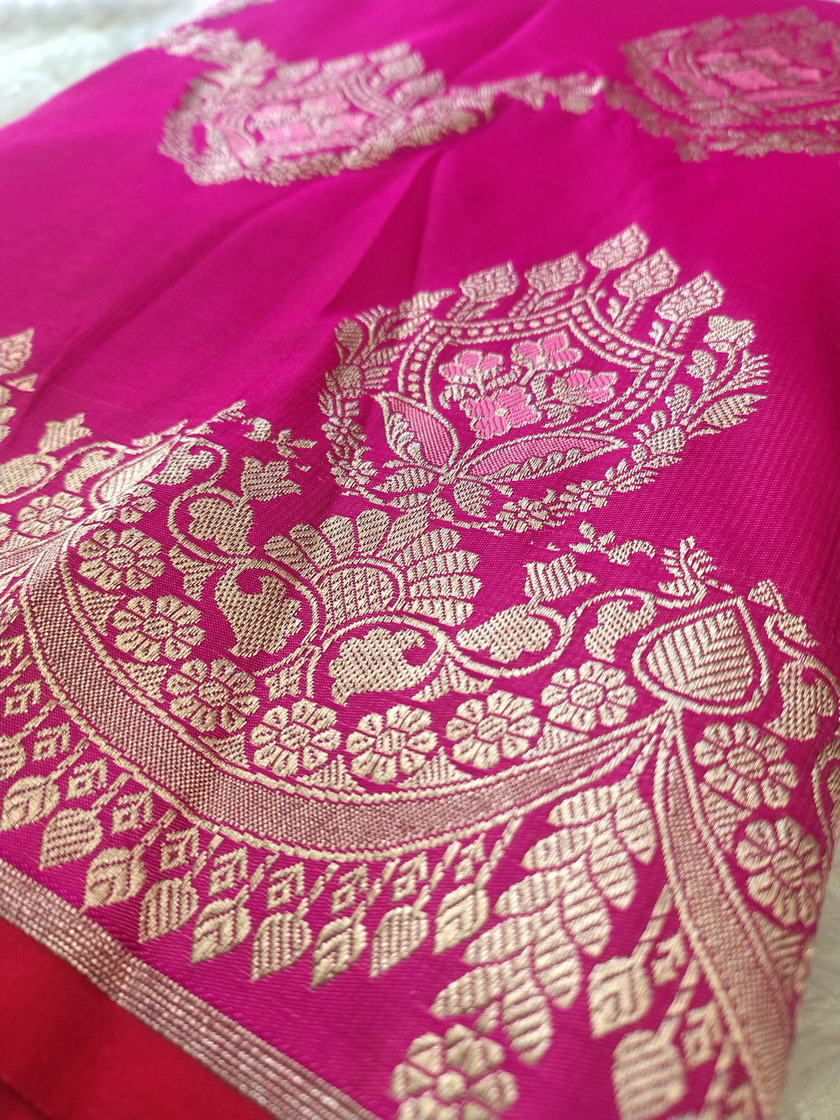 Magenta Pink Banarasi Semi Katan Soft Silk Saree with Rich Gold Zari Work JBSK01