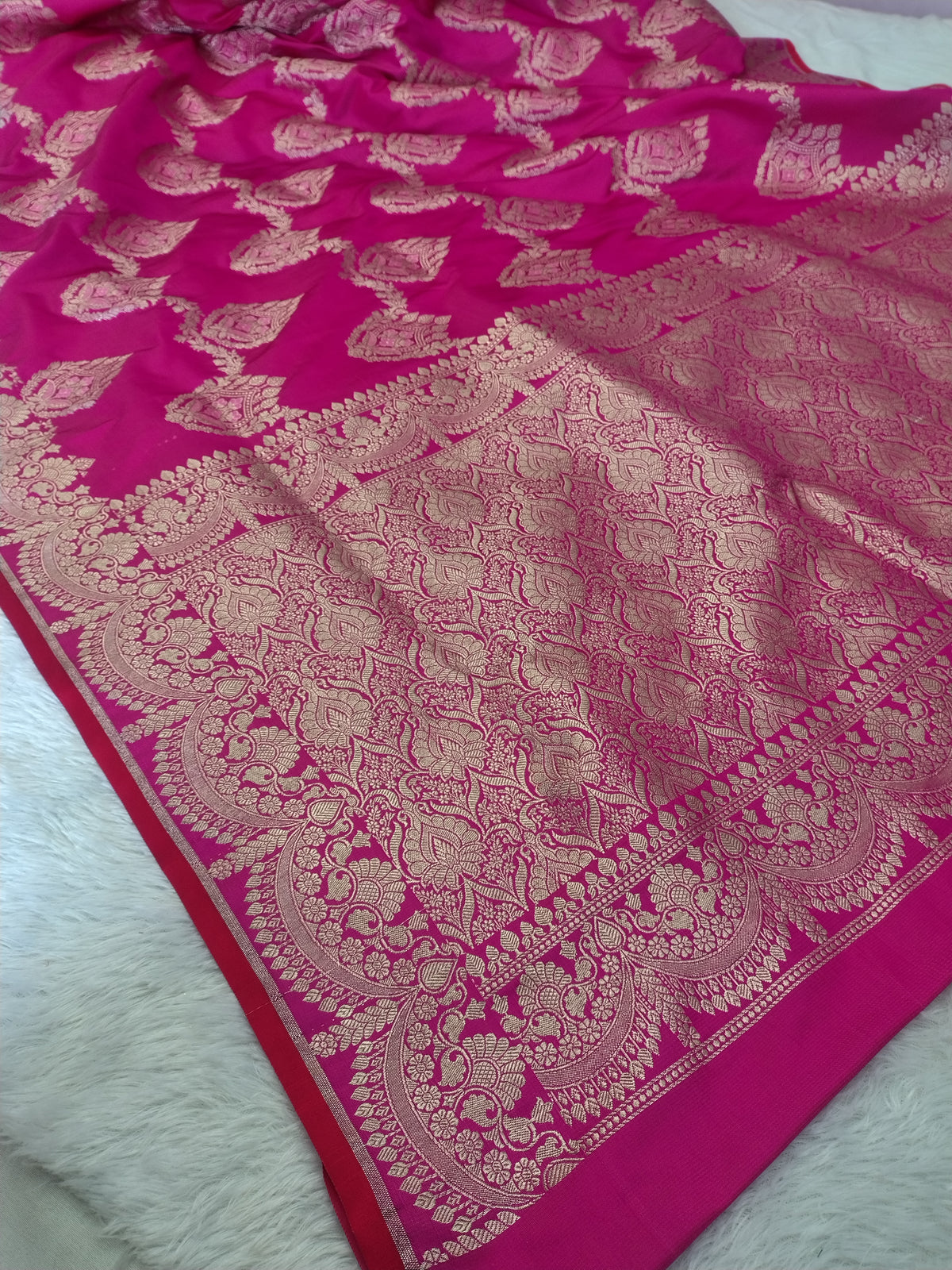 Magenta Pink Banarasi Semi Katan Soft Silk Saree with Rich Gold Zari Work JBSK01