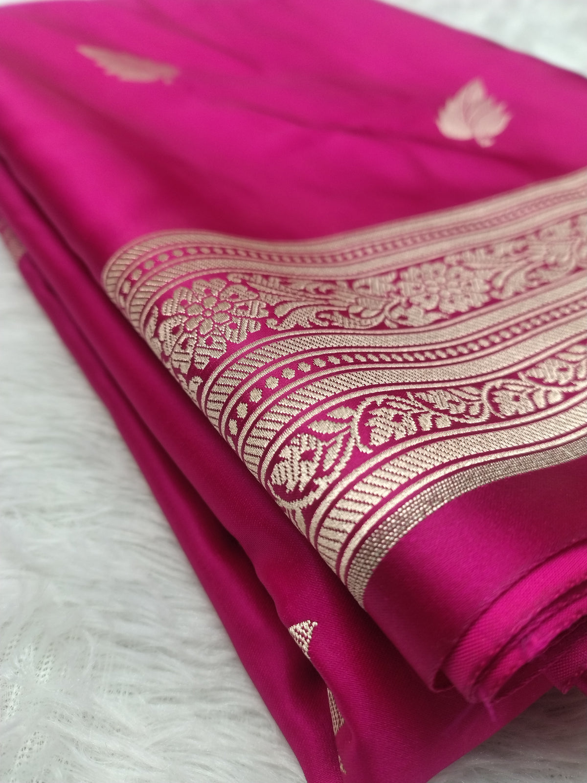 Exquisite Rani Pink Banarasi Mashru Silk Saree with Gold Zari Border WBMS70
