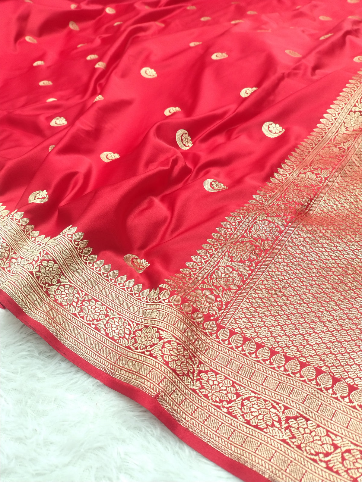 Royal Red Banarasi Mashru Silk Saree with Traditional Golden Zari Border WBMS62