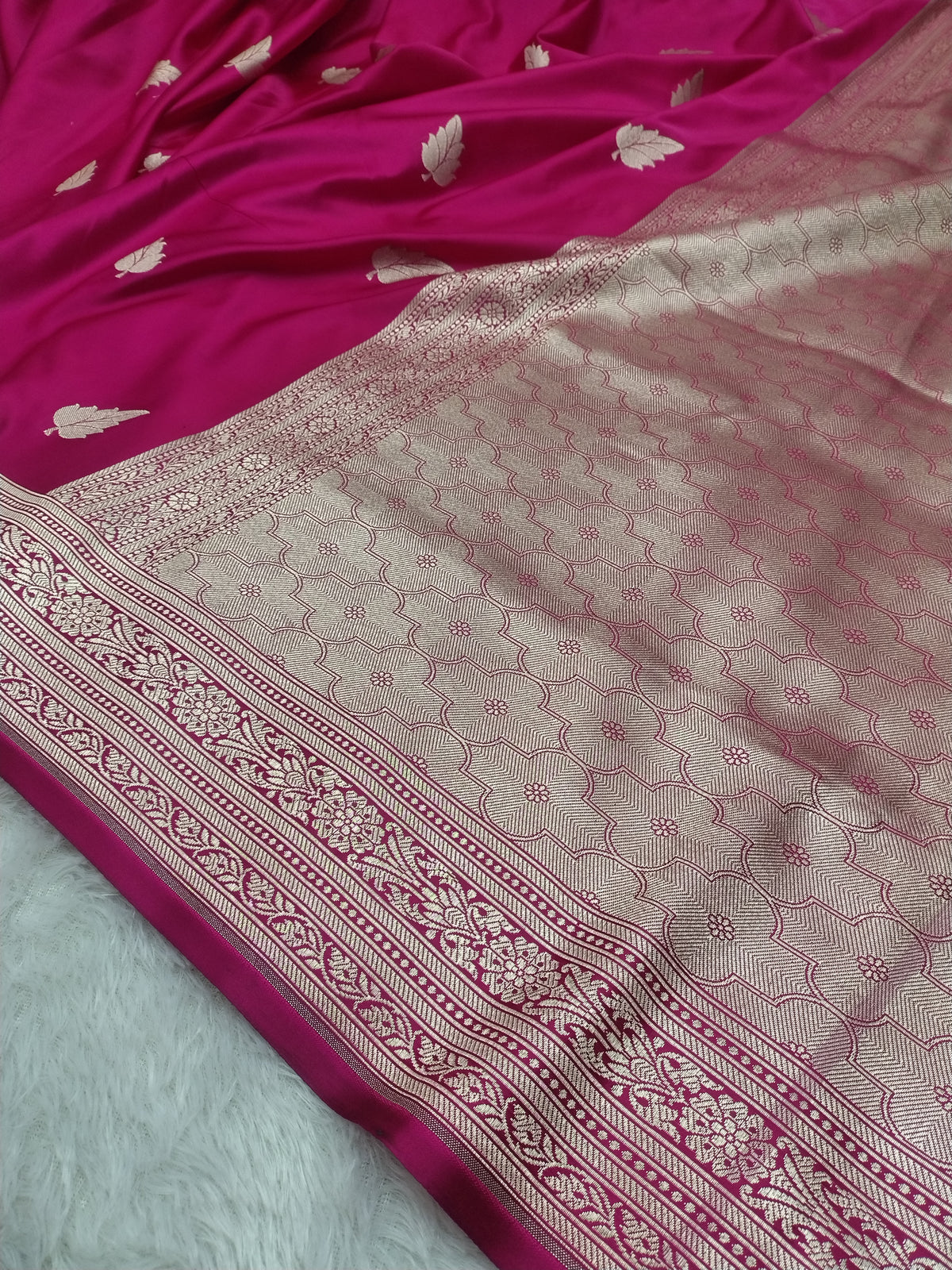 Exquisite Rani Pink Banarasi Mashru Silk Saree with Gold Zari Border WBMS70