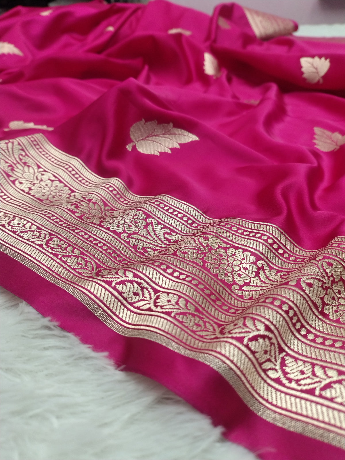 Exquisite Rani Pink Banarasi Mashru Silk Saree with Gold Zari Border WBMS70