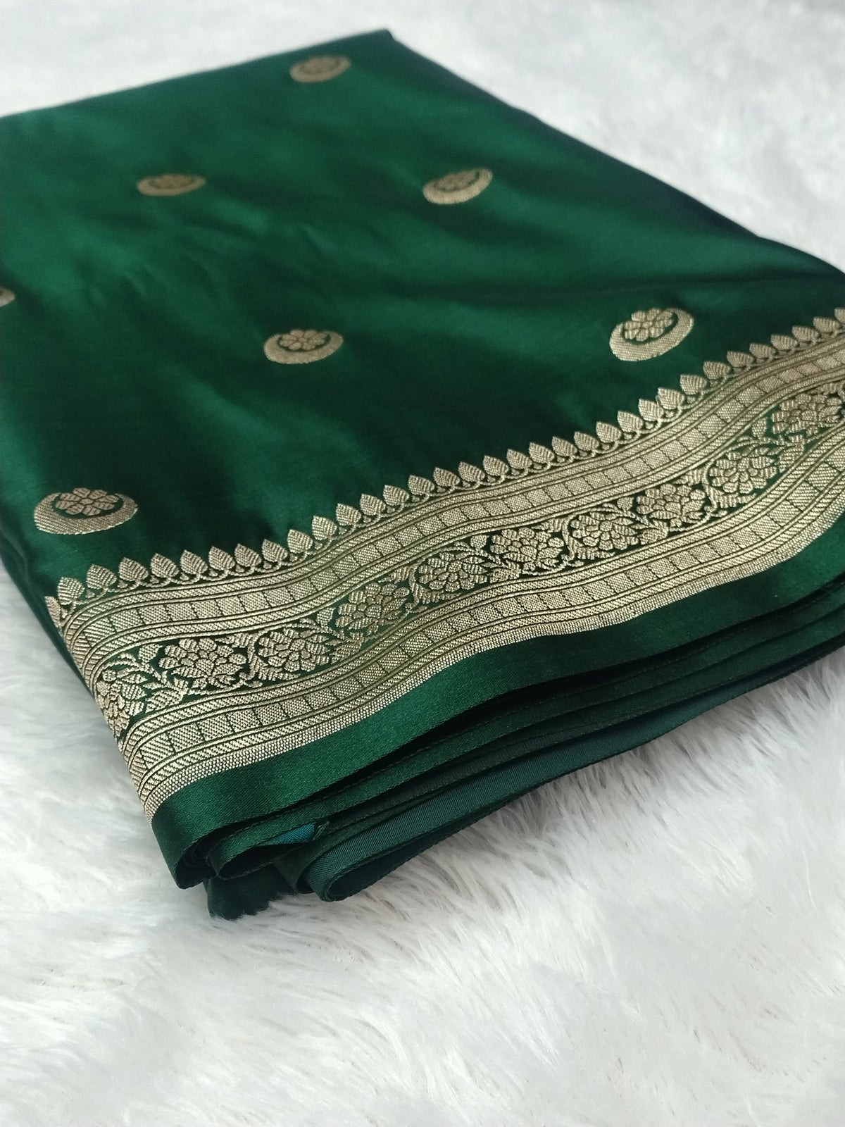 Emerald Green Banarasi Mashru Silk Saree with Gold Zari Woven Border & Pallu WBMS61